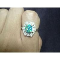 ราคา แหวนพลอยโอปอล​แท้ล้อมเพชร​ เรือนเงินแท้ (มือสอง) (360190379)