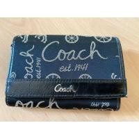 ราคา กระเป๋าสตางค์ Coach แท้ สีดำ (มือสอง) (360585265)