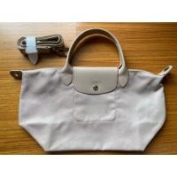 ราคา ส่งต่อ กระเป๋า LongChamp แท้ จากช้อปเซ็นทรัลลาดพร้าว (มือสอง) (360569521)