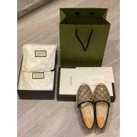 ราคา รองเท้า gucci espadrilles (มือสอง) (360577061)