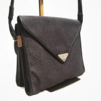 ราคา YSL Crossbody Bag (มือสอง) (360556509)