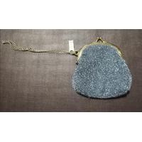 ราคา กระเป๋า​คล้องมือไปงานได้ของ Elizabeth Arden สภาพสวย (มือหนึ่ง) (360564485)