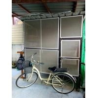 ราคา กรงแมว กรงสุนัข มีล้อเลื่อน วัสดุทำด้วยเหล็กแข็งแรง งานสั่งทำมีหลังคา พื้นสูงทำความสะอาดง่าย กันยุงด้วย (มือสอง) (360521136)