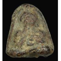 ราคา พระปิดตาหลังแบบ หลวงพ่อแก้ว วัดเครือวัลย์ เนื้อผงกะลาคลุกรัก พิมพ์เล็ก ขนาด 1.0 เซนฯ สวย สมบูรณ์ (AB978) (มือสอง) (359163124)