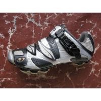 ราคา รองเท้าเสือภูเขา giro พื้นคาร์บอน (มือสอง) (360479520)