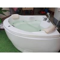 ราคา อ่างจากุซซี่ อ่างอาบน้ำระบบน้ำวน อ่างอาบน้ำเข้ามุม แบบลอย (มือสอง) (360485566)