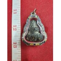 ราคา พระปิดตาถักเชือกฝังตะกรุดทองคำ 3 ดอกหลวงปู่เอี่ยมวัดสะพานสูงพร้อมกรอบเงิน (มือสอง) (360473341)