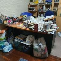 ราคา ชุดโต๊ะทำงานพร้อมเก้าอี้ (มือสอง) (360429892)