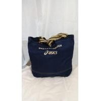 ราคา กระเป๋าผ้าทรงชอปปิ้ง asics ขนาด16×13×4 นิ้ว (มือสอง) (360417820)