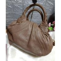 ราคา Fendi แท้ ทรงถือ (มือสอง) (360404859)