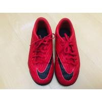 ราคา รองเท้าฟุตซอล Nike แท้ (มือสอง) (360393260)