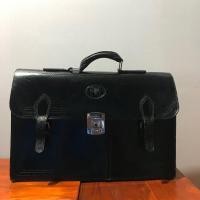 ราคา กระเป๋านักเรียน jacob 17นิ้ว (มือสอง) (360389851)