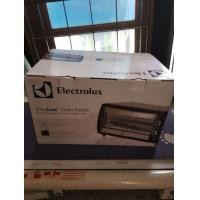 ราคา เครื่องเตาอบปิ้งย่างไฟฟ้า Electrolux รุ่น EOT2805K (มือหนึ่ง) (360349177)