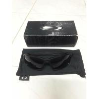 ราคา แว่นกันแดด oakley carbonshift (มือสอง) (359577706)