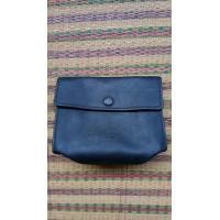 ราคา กระเป๋าน้ำหอม Givenchy (มือสอง) (360329371)