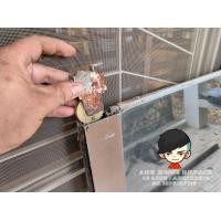 ราคา ช่างประตู หน้าต่างบานเลื่อนอลูมิเนียม เปลี่ยนล้อ กลอนประตู (คลองสามวา คันนายาว บึงกุ่ม) (360324114)