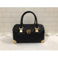 ราคา กระเป๋าถือ เมโทรซิตี้ แท้ ทรงหมอน (มือสอง) (360071420)