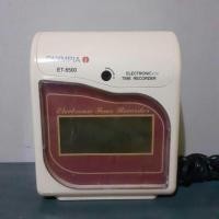 ราคา ขายเครื่องตอกบัตร (มือสอง) (358082385)