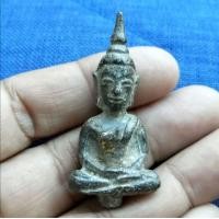 ราคา พระยอดธงเชียงรุ้ง สมัยอยุธยา ลงรักทอง เก่ามากครับ (มือสอง) (360246298)