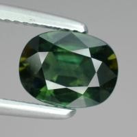 ราคา GREEN SAPPHIRE 2.35 ct มรกตพลอยเขียวส่อง บางกะจะ พลอยสวยเมืองจันท์ น้ำงามมากค่ะ (มือหนึ่ง) (115689177)