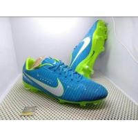 ราคา รองเท้าฟุตบอล รองเท้าสตั๊ด มือสองสภาพดีมาก (มือสอง) (356149035)