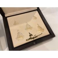 ราคา กล่องใส่พระกริ่งเล็ก กริ่งใหญ่ ของแท้ ใส่งานพุทธศิลป์ อาจารย์เฉลิมชัย (มือหนึ่ง) (356135788)