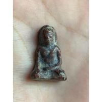 ราคา พระร่วงนั่งลพบุรีเนื้อตะกั่วสนิมแดง (มือสอง) (355308830)