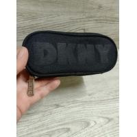 ราคา DKNY ซองเคสใส่แว่นตา (มือสอง) (360136827)