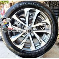 ราคา ปี19 ล้อ Toyota Cross ขอบ18 พร้อมยาง Michelin ปี 19 (มือสอง) (359541957)