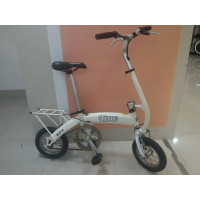 ราคา จักรยานพับขนาดเล็ก เฟรมอลูสีขาว วงล้อ 12 นี้ว แข็งแรง ทนทาน รับน้ำหนักได้ถึง 120 กก. ยี่ห้อ TIDY มือสอง จากญี่ปุ่น ราคา 5500 เปิดขายทุกวัน 1 (มือสอง) (128519027)