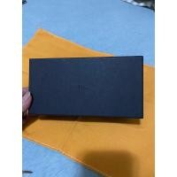 ราคา กล่อง Dior กล่องใส่แว่นตา (มือสอง) (359593740)