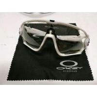 ราคา แว่นOAKLEY เลนส์ออโต้ มี6สี (มือหนึ่ง) (337951992)