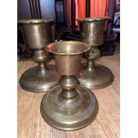 ราคา แจกันใส่เทียน 3 ชิ้น ทองเหลืองเก่า น้ำหนักดี คู่ใหญ่สูง ๘ นิ้ว อันเล็กสูง 6 นิ้ว (มือสอง) (359924947)