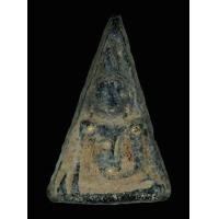 ราคา สมเด็จพระนางพญา กรุวัดบ่อทองคำ จ.พิษณุโลก เนื้อดำ ฝังหมุดทองคำ (G282) (มือสอง) (342418168)