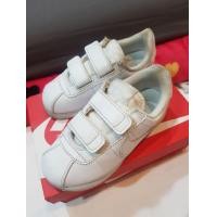 ราคา NIKE รุ่น CORTEZ BASIC SL (PSV) ของแท้ UK 10.5 มือสองค่ะ มีตำหนิตรงลิ้นรองเท้าช่วงบน เป็นขุดๆค่ะ แต่สภาพโดยรวมยังใหม่ค่ะ (มือสอง) (358106549)