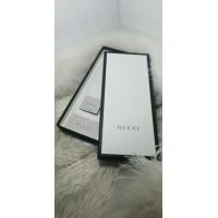 ราคา กล่องผ้าพันคอ หมวก Gucci (มือสอง) (359835122)