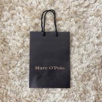 ราคา ขายถุงกระดาษ Marc O’ Polo ของแท้ สภาพใหม่ (มือสอง) (352817639)