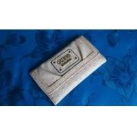 ราคา GUESS Los Angeles pink (มือสอง) (359679279)