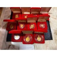 ราคา เปิดขายชุดเหรียญ ร.5 , ร.9 ชุบสามกษัตริย์ สวยๆๆ พร้อมกล่อง ทั้งหมด11 เหรียญ เหมาๆๆ ชุดละ 1150บาท ส่งฟรีให้ค่ะ (มือหนึ่ง) (360970384)