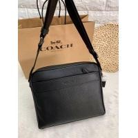 ราคา Coach กระเป๋าสะพายผู้ชาย สะพายข้าง ครอสบอดี้ หนังแท้ทั้งใบ คุ้มมากค่ะใบนี้ ไซส์ 11” ใส่ของจุ ส่งฟรี EMS (มือหนึ่ง) (360949967)