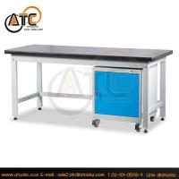 ราคา WC-1575Cโต๊ะช่าง แบบพื้นโต๊ะปูด้วย PVC รับน้ำหนัก 600 กก. + ตู้บานเปิด