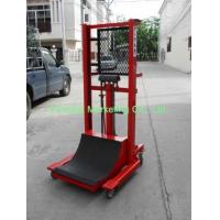 ราคา รถยกม้วนฟิล์ม ม้วนกระดาษ ยี่ห้อไททัน รุ่น RSK0312