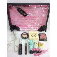 ราคา เซ็ตกระเป๋าBenefit 9 ชิ้น (ที่ดัดขนตา) (217063)