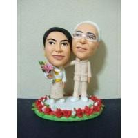 ราคา ***รับปั้นตุ๊กตาล้อเลียนจากภาพจริง เหมาะกับวันเกิดแฟน,แต่งงาน,งานรับปริญญา,ขึ้นบ้านใหม่ www.tuktapun.com 086-5888-163 (68947)