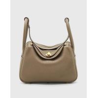ราคา Hermès Hermès Lindy 26 Taurillon Clemence Leather Handbag-Etoupe Gold Hardware (Top Handle) (2981109)
