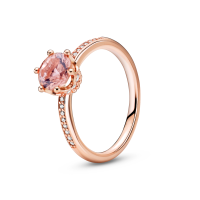 ราคา PANDORA แหวนเพชร CZ ทรงมงกุฏ เพชรชมพู rose gold เบอร์ 52 สีบรอนซ์ 52CM (MKP0593644)