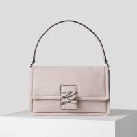 ราคา KARL LAGERFELD กระเป๋า รุ่น K/AUTOGRAPH SOFT LARGE SHOULDER BAG สี HAZELWOOD One Size (MKP1514186)