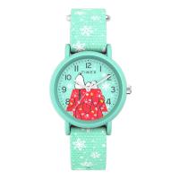 ราคา Timex นาฬิกาข้อมือผู้หญิง Weekender x Peanuts Holiday รุ่น TW2W24700 สายผ้า สีเขียวมิ้นต์ (MKP1605244)