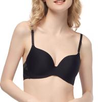 ราคา WACOAL Mood Travel Bra บราไร้โครง ม้วนได้ รุ่น MM1E36 สีดำ C75 (MKP0427523)