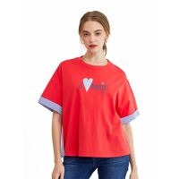 ราคา ELLE เสื้อยืดแขนสั้นผู้หญิง สกรีนลายกราฟฟิคลาย ELLE BE PARIS รุ่น W3K689 สีแดง L (MKP1797316)
